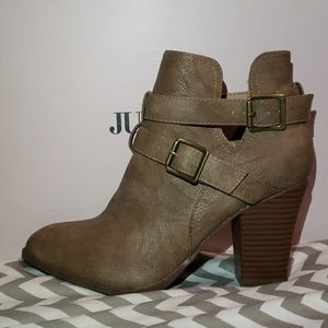 Beige booties